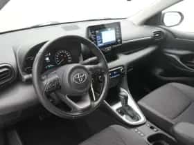 Toyota Yaris (2023) thumbnail 15