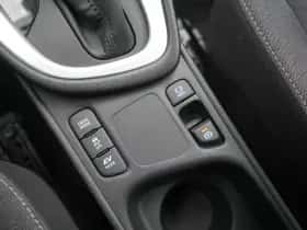 Toyota Yaris (2023) thumbnail 25