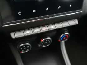 Renault Captur (2022) thumbnail 26