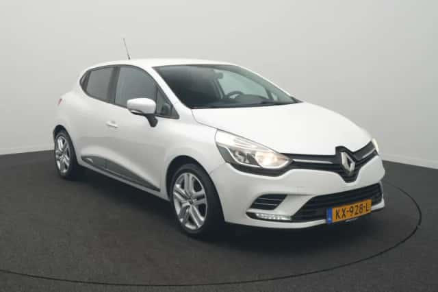 Renault Clio (2016) thumbnail 2
