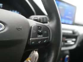 Ford Focus (2022) thumbnail 18