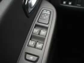 Renault Clio (2019) thumbnail 24
