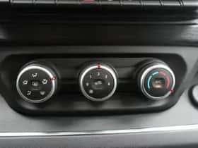 Renault Trafic (2022) thumbnail 27