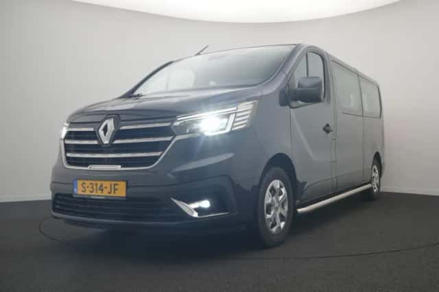 Renault Trafic (2022) thumbnail 5