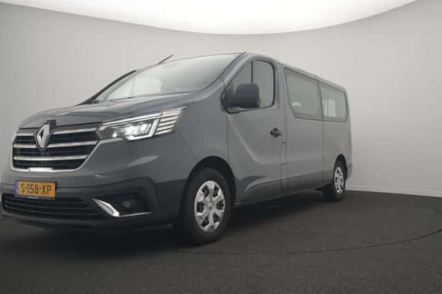 Renault Trafic (2023) thumbnail 5