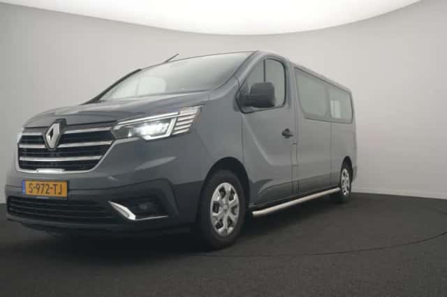 Renault Trafic (2023) thumbnail 5