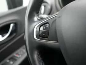 Renault Captur (2018) thumbnail 17