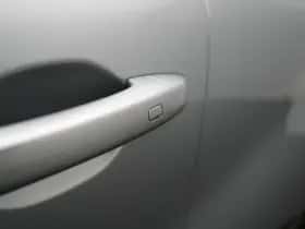 Renault Captur (2020) thumbnail 12