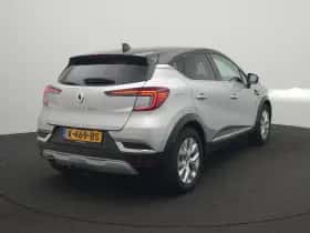 Renault Captur (2020) thumbnail 4