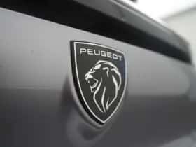 Peugeot 308 (2022) thumbnail 10