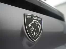 Peugeot 308 (2022) thumbnail 10