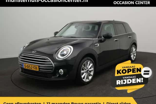 MINI Clubman (2023) thumbnail 1