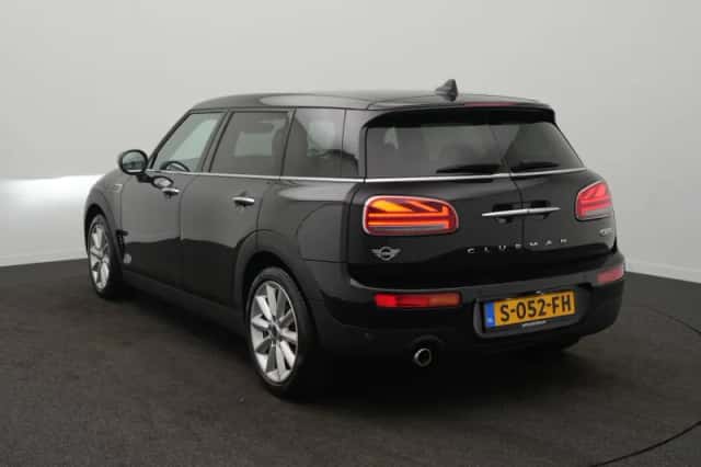 MINI Clubman (2023) thumbnail 3