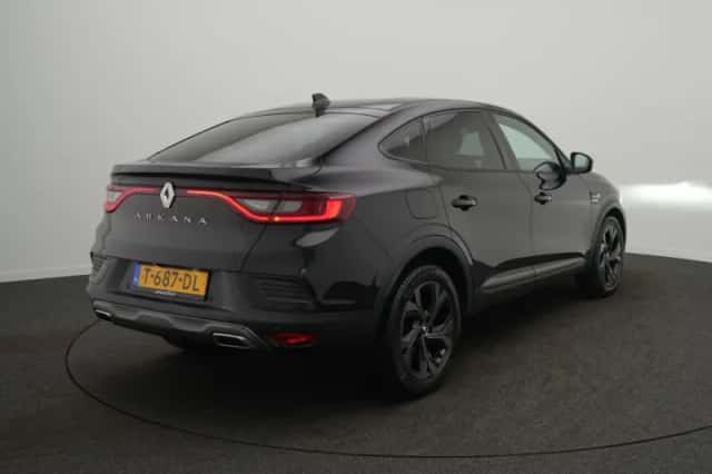 Renault Arkana (2023) thumbnail 4