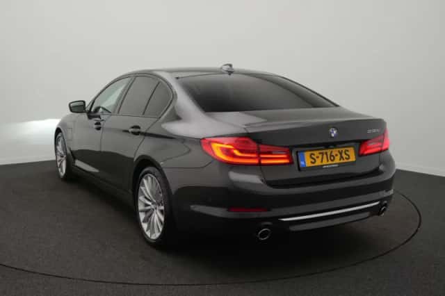 BMW 5-Serie (2019) thumbnail 3