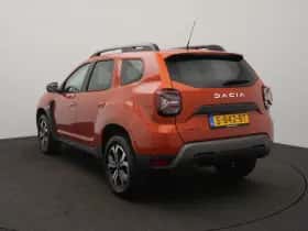 Dacia Duster (2023) thumbnail 3