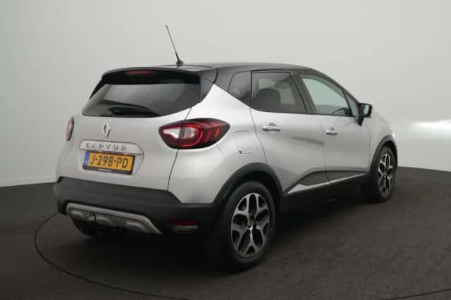 Renault Captur (2019) thumbnail 4