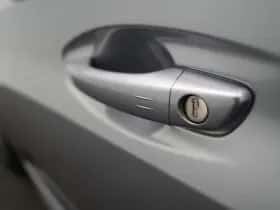 Peugeot 208 (2022) thumbnail 13