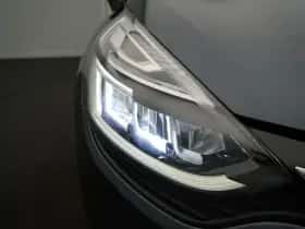 Renault Clio (2018) thumbnail 9