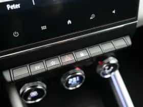 Renault Clio (2023) thumbnail 27