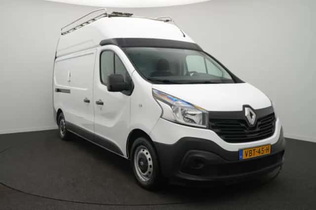 Renault Trafic (2019) thumbnail 2