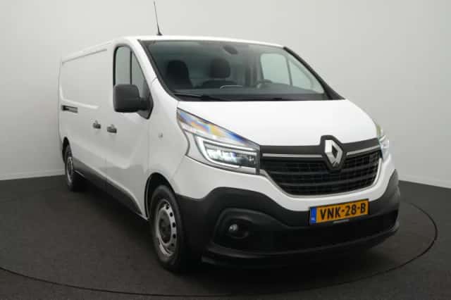 Renault Trafic (2021) thumbnail 2