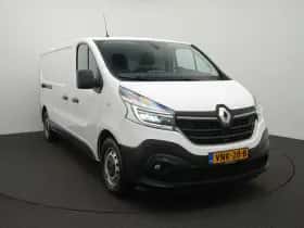 Renault Trafic (2021) thumbnail 2