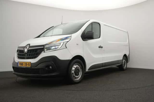 Renault Trafic (2021) thumbnail 5