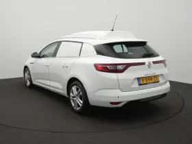 Renault Mégane (2019) thumbnail 3