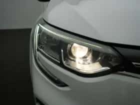 Renault Mégane (2019) thumbnail 9