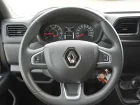 Renault Master (2023) thumbnail 13
