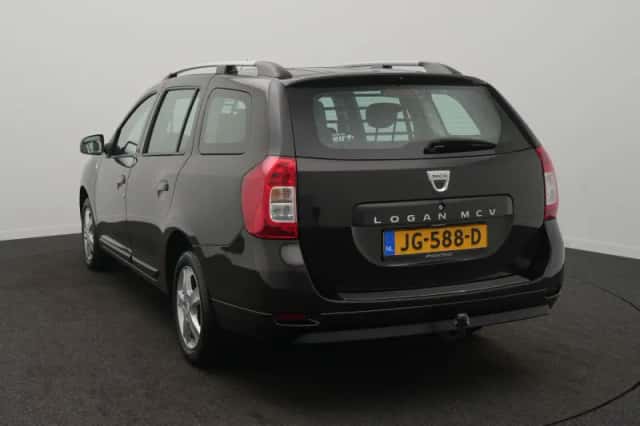 Dacia Logan (2016) thumbnail 3
