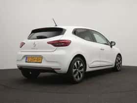 Renault Clio (2022) thumbnail 6