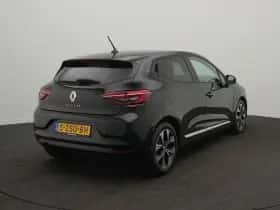 Renault Clio (2022) thumbnail 4