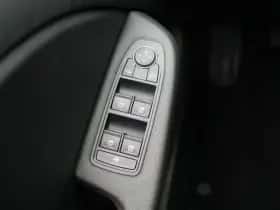 Renault Clio (2022) thumbnail 20
