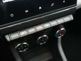 Renault Clio (2022) thumbnail 25