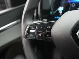 Renault Mégane E-Tech (2022) thumbnail 18