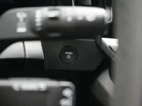 Renault Mégane E-Tech (2022) thumbnail 21