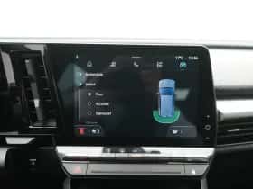 Renault Mégane E-Tech (2022) thumbnail 35