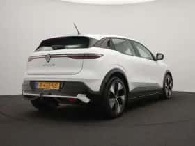 Renault Mégane E-Tech (2022) thumbnail 6