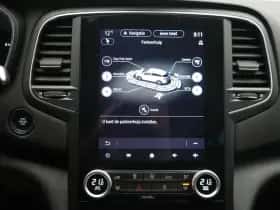 Renault Mégane (2022) thumbnail 32
