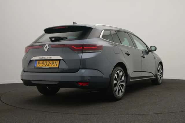 Renault Mégane (2022) thumbnail 6