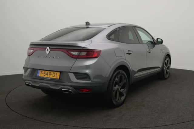 Renault Arkana (2023) thumbnail 4