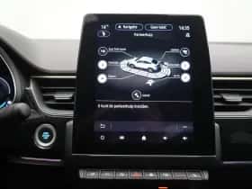 Renault Arkana (2023) thumbnail 36