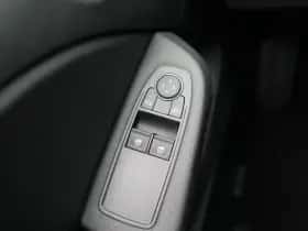Renault Clio (2022) thumbnail 18