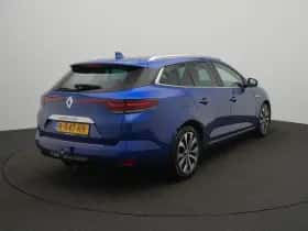 Renault Mégane (2022) thumbnail 4