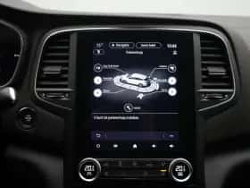 Renault Mégane (2022) thumbnail 33