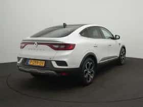 Renault Arkana (2022) thumbnail 4