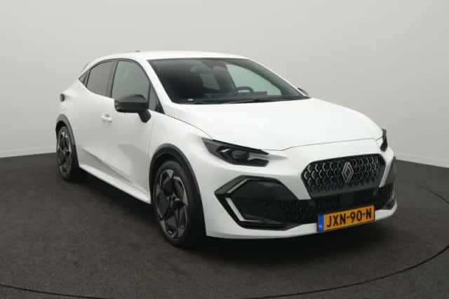 Renault Clio (2026) thumbnail 2