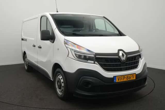 Renault Trafic (2020) thumbnail 2